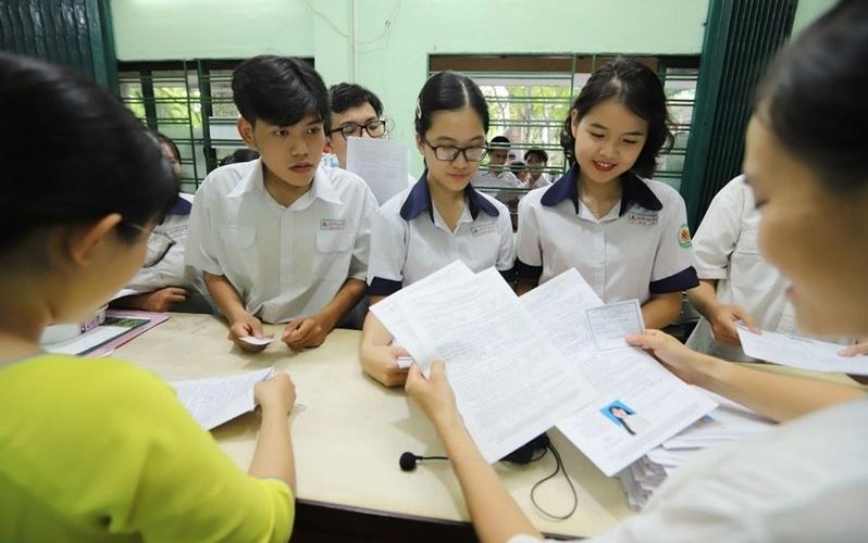 học sinh trường THPT Lê Hồng Phong